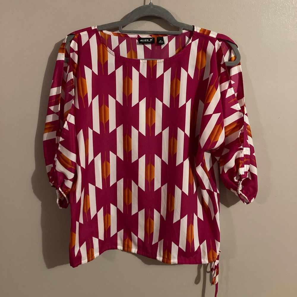 $3❤️Bundled Allen B Blouse